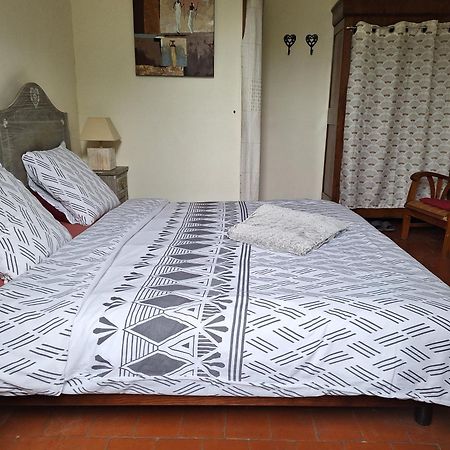 Bed and Breakfast CHEZ d'eau à Marigny-le-Cahouet Extérieur photo